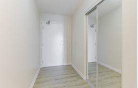 3 dormitorio piso en North York, Canadá. C$1 079 000