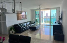 2-dormitorio apartamentos en condominio 188 m² en Aventura, Estados Unidos. $865 000