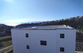 3 dormitorio piso 64 m² en Novi Vinodolski, Croacia. 236 000 €