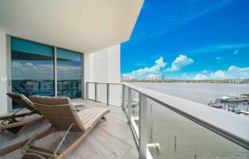Piso – North Miami Beach, Florida, Estados Unidos. 923 000 €