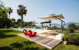 Villa – Lerici, Liguria, Italia. 6 400 €  por semana