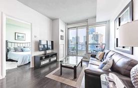 2 dormitorio piso en Sherbourne Street, Canadá. C$928 000