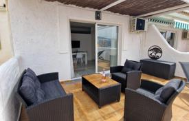 1 dormitorio piso 70 m² en Benidorm, España. 174 000 €