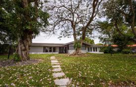 Villa – Coral Gables, Florida, Estados Unidos. $1 455 000