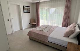 7 dormitorio villa 280 m² en Fethiye, Turquía. $715 000