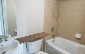 5 dormitorio piso en Front Street West, Canadá. C$1 113 000