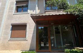6 dormitorio villa 350 m² en Başakşehir, Turquía. $930 000
