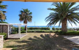 5 dormitorio piso 216 m² en Privlaka, Croacia. Price on request