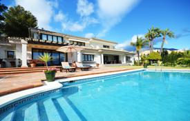 6 dormitorio villa 800 m² en Nueva Andalucia, España. 9 000 €  por semana