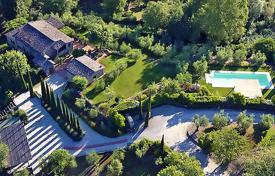 Villa – Castelnuovo Berardenga, Toscana, Italia. 1 300 000 €