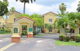 Condominio – West End, Miami, Florida,  Estados Unidos. $325 000