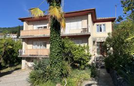 10 dormitorio casa de pueblo 270 m² en Lovran, Croacia. Price on request