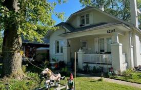 3 dormitorio casa de pueblo en Scarborough, Canadá. C$1 575 000