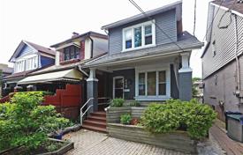 Casa de pueblo – Kingston Road, Toronto, Ontario,  Canadá. C$1 301 000