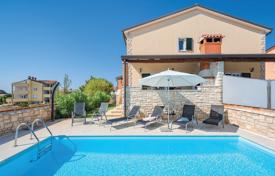 4 dormitorio casa de pueblo 197 m² en Istria County, Croacia. 669 000 €