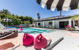 Casa de pueblo – Palm Springs, California, Estados Unidos. 2 840 €  por semana