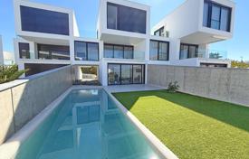 5 dormitorio casa de pueblo 180 m² en Malinska, Croacia. 1 100 000 €