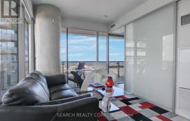 5 dormitorio piso en Old Toronto, Canadá. C$1 181 000