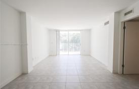 1-dormitorio apartamentos en condominio 67 m² en Miami, Estados Unidos. $370 000