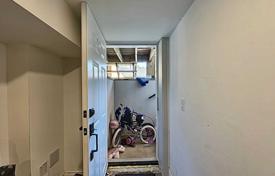 5 dormitorio casa de pueblo en York, Canadá. C$2 433 000