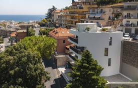 5 dormitorio piso 94 m² en Liguria, Italia. 1 300 000 €
