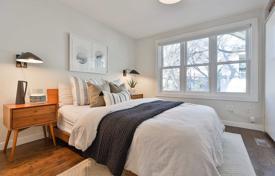 2 dormitorio adosado en Old Toronto, Canadá. C$1 378 000
