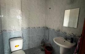 3 dormitorio piso 94 m² en Nessebar, Bulgaria. 105 000 €