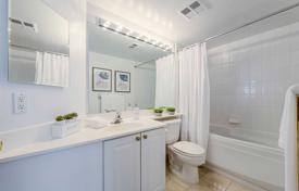 2 dormitorio piso en North York, Canadá. C$1 030 000