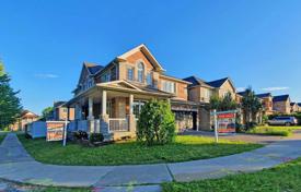 Casa de pueblo – Scarborough, Toronto, Ontario,  Canadá. C$1 343 000