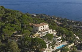 20 dormitorio villa 725 m² en Cannes, Francia. 105 000 000 €