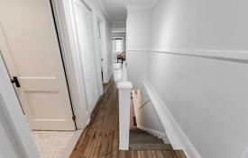 7 dormitorio casa de pueblo en Toronto, Canadá. C$1 449 000