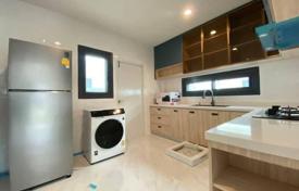 4 dormitorio villa 200 m² en Pattaya, Tailandia. $243 000