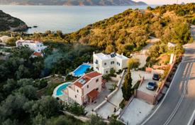 Villa – Galatas, Peloponeso, Administration of the Peloponnese,  Western Greece and the Ionian Islands,  Grecia. 420 000 €