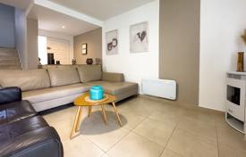 3 dormitorio casa de pueblo 96 m² en Calp, España. 299 000 €