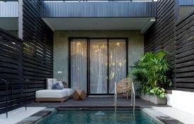 2 dormitorio villa 120 m² en Batu Bolong Beach, Indonesia. $240 000