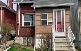3 dormitorio casa de pueblo en York, Canadá. C$1 109 000