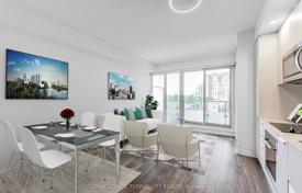 5 dormitorio piso en North York, Canadá. C$1 030 000