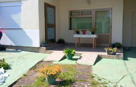4 dormitorio casa de pueblo 90 m² en Pula, Croacia. Price on request