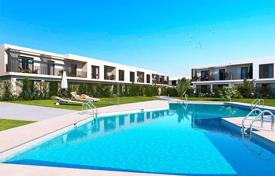4 dormitorio adosado 199 m² en Sotogrande, España. 549 000 €