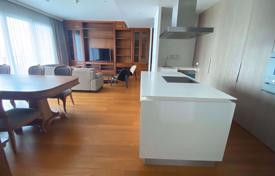 3-dormitorio apartamentos en condominio en Pathum Wan, Tailandia. $5 600  por semana