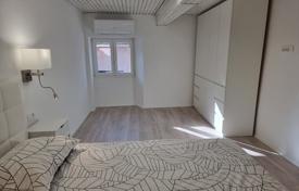 3 dormitorio piso 106 m² en Buje, Croacia. 150 000 €