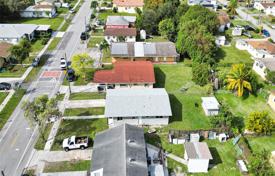 Casa de pueblo – West Park, Broward, Florida,  Estados Unidos. $475 000