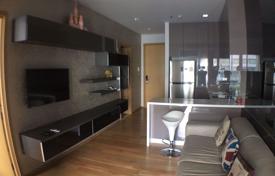 1-dormitorio apartamentos en condominio en Watthana, Tailandia. $285 000