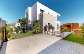 3 dormitorio villa 294 m² en Alicante, España. 680 000 €