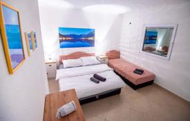 1 dormitorio piso 52 m² en Lepetane, Montenegro. 140 000 €