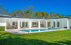 4 dormitorio casa de pueblo 406 m² en Miami, Estados Unidos. $2 875 000
