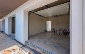 2 dormitorio piso 58 m² en Peroj, Croacia. 305 000 €