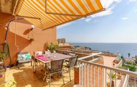 6 dormitorio ático 350 m² en Catania, Italia. 580 000 €