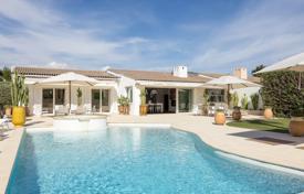 5 dormitorio villa en Villeneuve-Loubet, Francia. 1 990 000 €