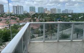 Piso – Collins Avenue, Miami, Florida,  Estados Unidos. $1 799 000